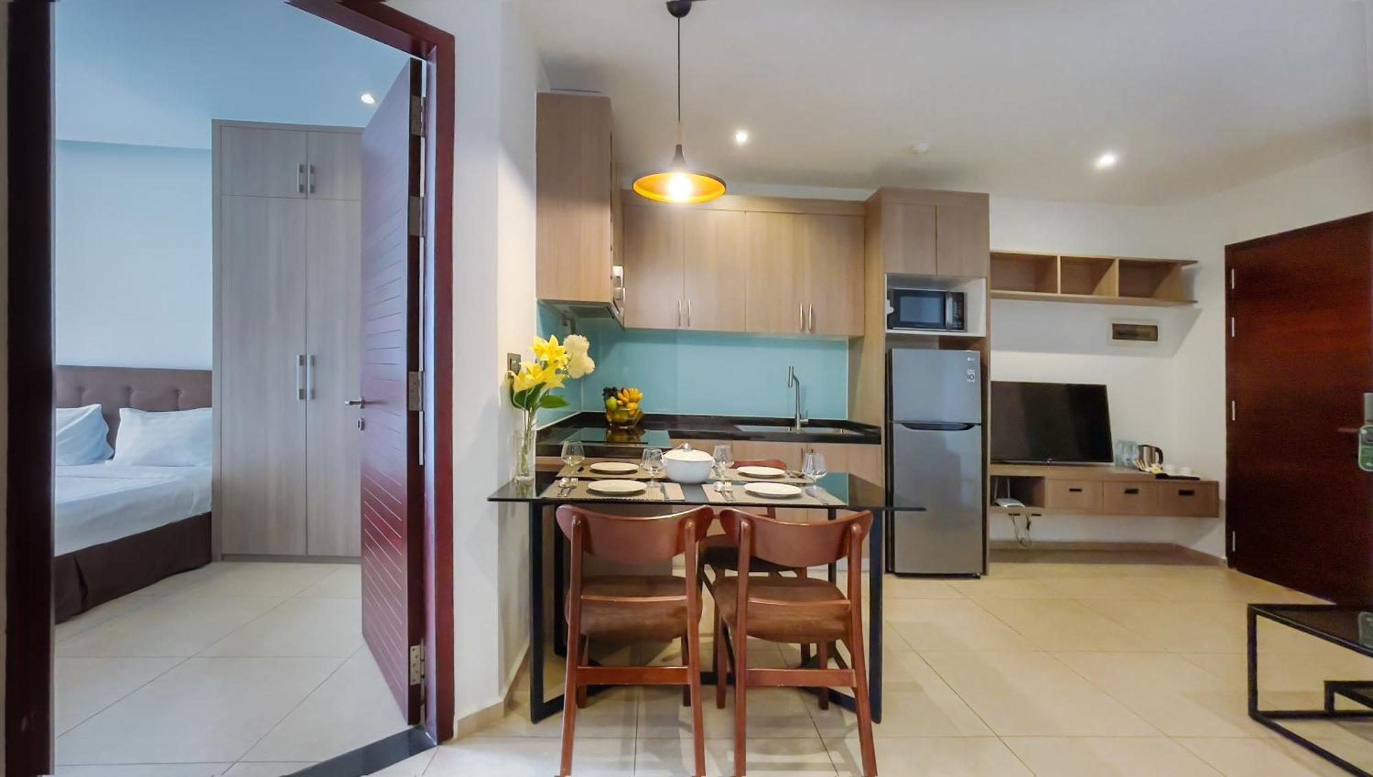 Residence 105 Hotel And Apartment Phnom Penh Room photo