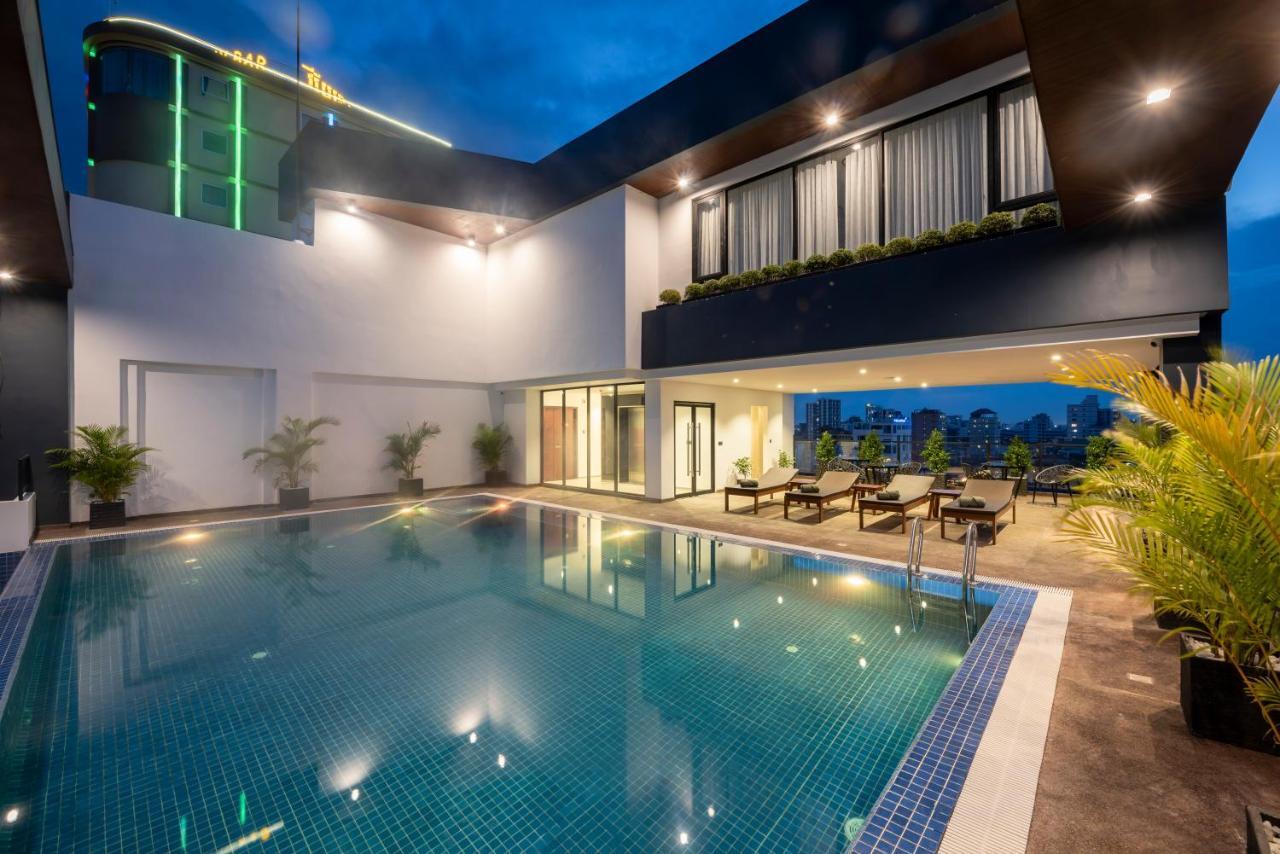 Residence 105 Hotel And Apartment Phnom Penh Exterior photo